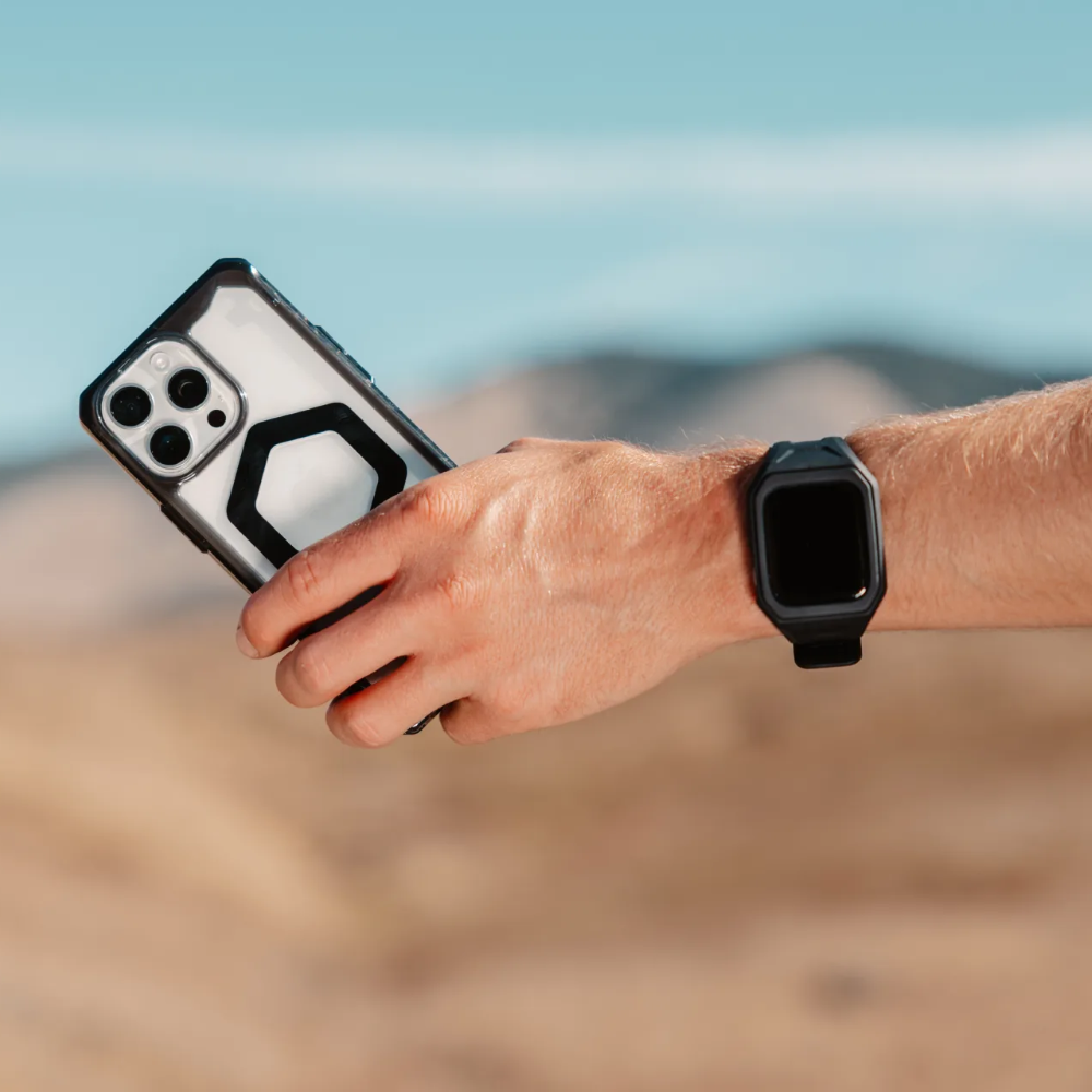 Чохол для смартфона UAG AAA Plyo All Black — фото 3