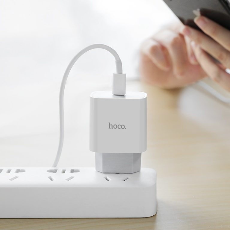 Мережевий зарядний пристрій з кабелем HOCO C76A Plus Speed source PD20W charger set(C to iP) White — фото 9