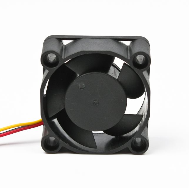 Вентилятор 40 x 40 x 20 мм Titan TFD-4020 M 12 Z