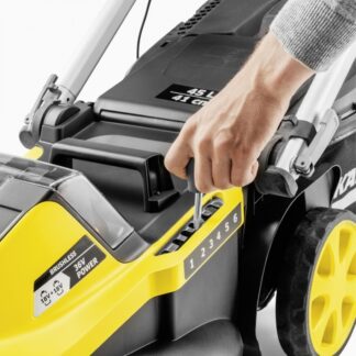 Газонокосарка акумуляторна Karcher LMO 5-18 Dual 41 см