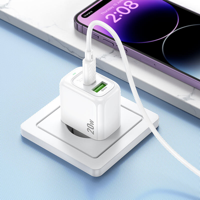 Мережевий зарядний пристрій Hoco CS54A Surplus PD20W+QC3.0 charger — фото 7