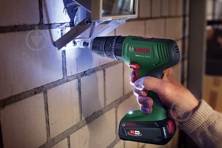 Шуруповерт-дрель аккумуляторная Bosch EasyImpact 18V-40 18 В 1 х 2 — фото 4